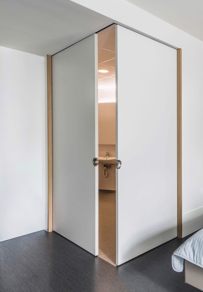 L3000030-BR-invisidoor-0623-EN-LR